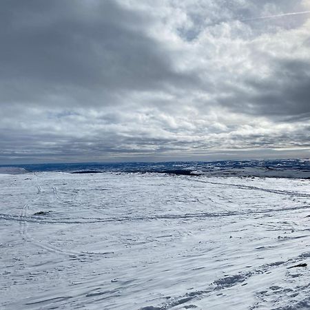 Charmant Appartement Au Coeur Des Volcans D Auvergne Мюра Экстерьер фото