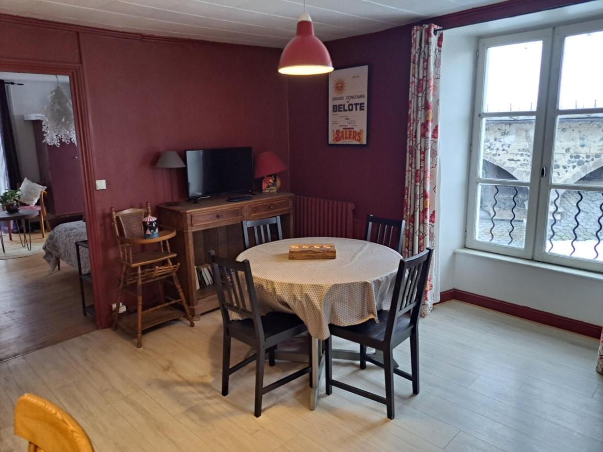 Charmant Appartement Au Coeur Des Volcans D Auvergne Мюра Экстерьер фото