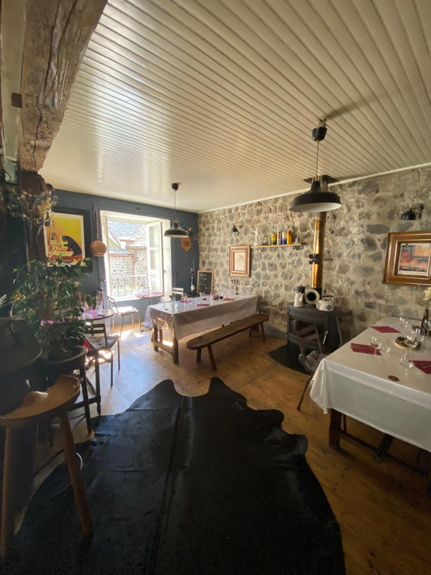 Charmant Appartement Au Coeur Des Volcans D Auvergne Мюра Экстерьер фото
